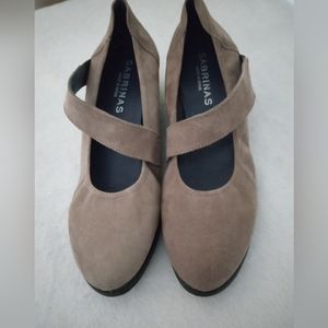 SABRINAS Women’s Beige Suede Wedge Shoes Size 39 Made In Spain